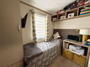 Photo 13- click for photo gallery